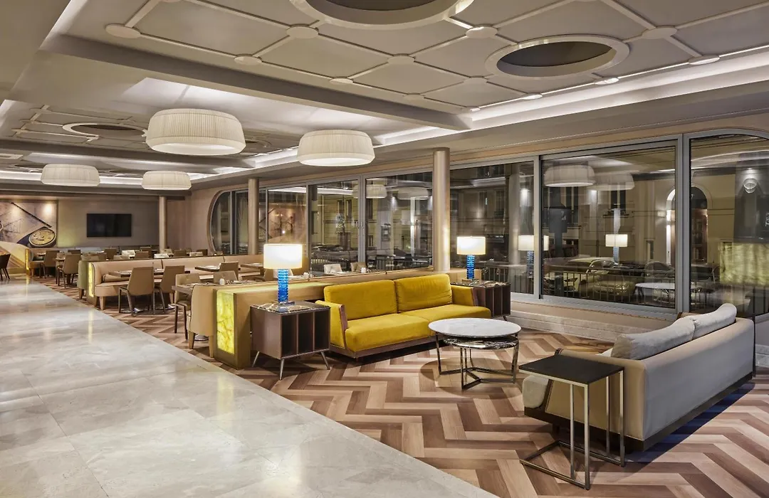 Titanic Comfort Mitte-1